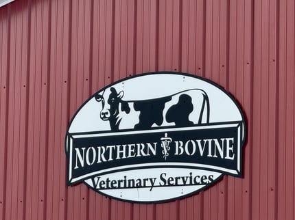 Bovine Vet Sign