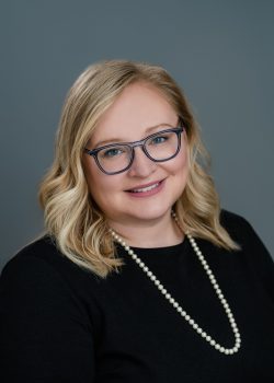 Andrea Bitely headshot